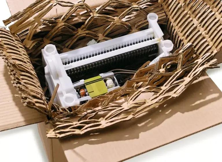 Kartons recycelt zu effektivem Polsterschutz